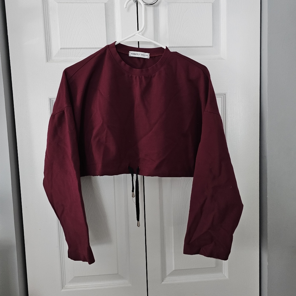 Kimberly Taylor crop long sleeve  wine